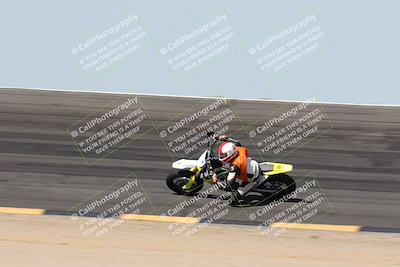 media/Apr-18-2025-CVMA Friday Practice (Fri) [[88baa45499]]/Racer 3/Session 2 (Bowl Pans)/